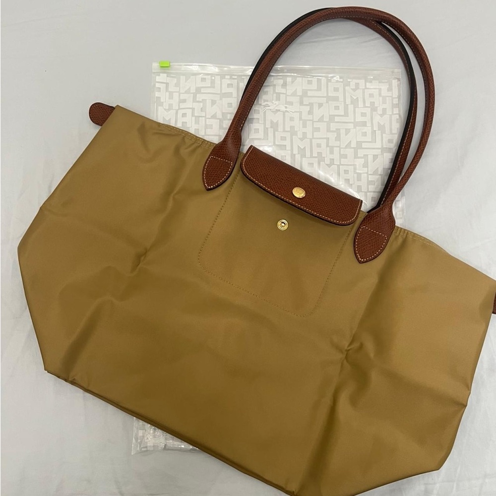 Longchamp Tan Tote with Brown Leather Trim - Picture 2 of 3